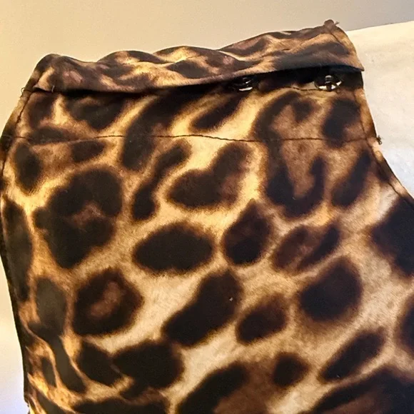 Leopard Print Sleeveless Top - Brown & Black - Picture 6 of 7